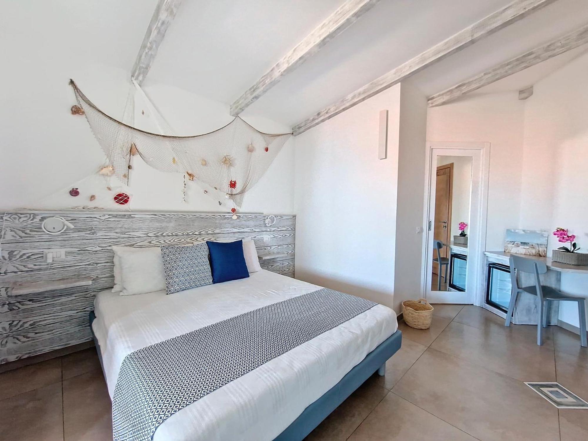 L'Onda Marina Hotel Castelsardo Ngoại thất bức ảnh